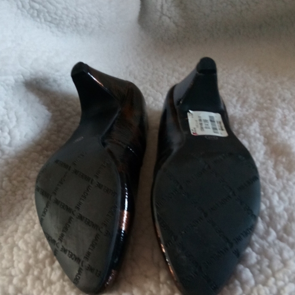 Shoes - Picture 3 of 3